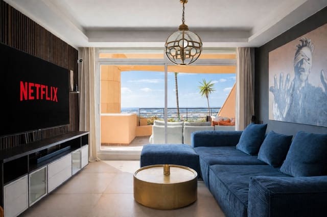 3 Zimmer Apartment zu verkaufen in Marbella mit Pool Garage - 1.350.000 € (Ref: 9730503)