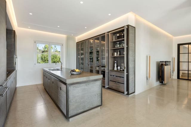 7 chambre Villa/Maison à vendre à Benahavís avec piscine garage - 10 700 000 € (Ref: 9733796)