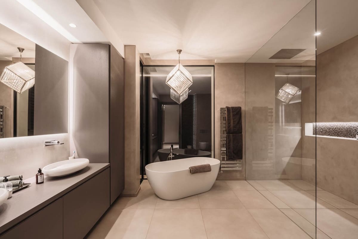 5 bedroom Villa for sale in El Madronal with pool garage - € 6,495,000 (Ref: 9737158)