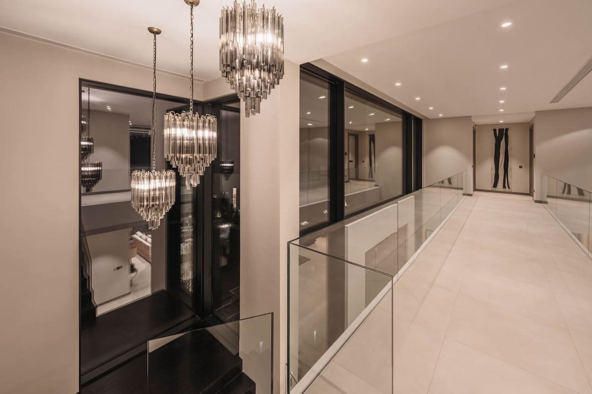 5 bedroom Villa for sale in El Madronal with pool garage - € 6,495,000 (Ref: 9737158)