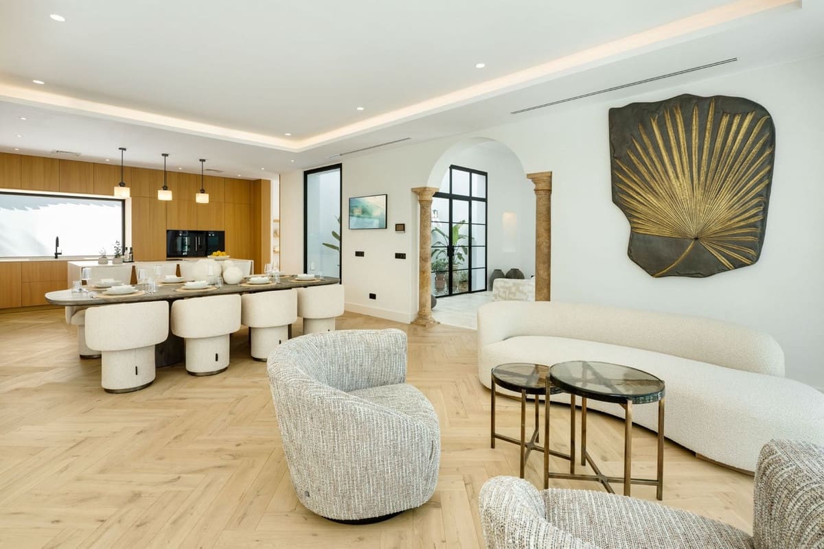 5 Zimmer Villa zu verkaufen in La Quinta mit Pool Garage - 5.950.000 € (Ref: 9737225)