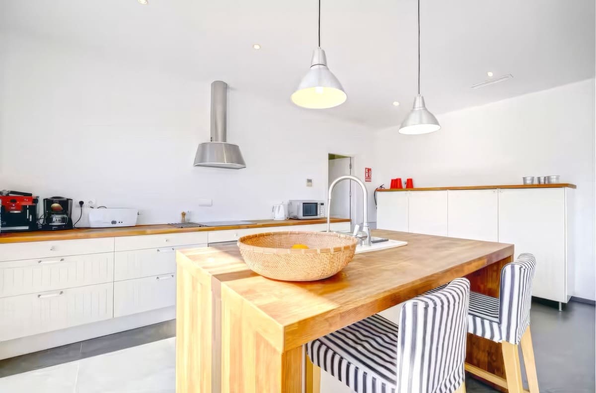 6 makuuhuone Huvila myytävänä paikassa Manilva mukana uima-altaan 
autotalli - 2 500 000 € (Ref: 9769043)