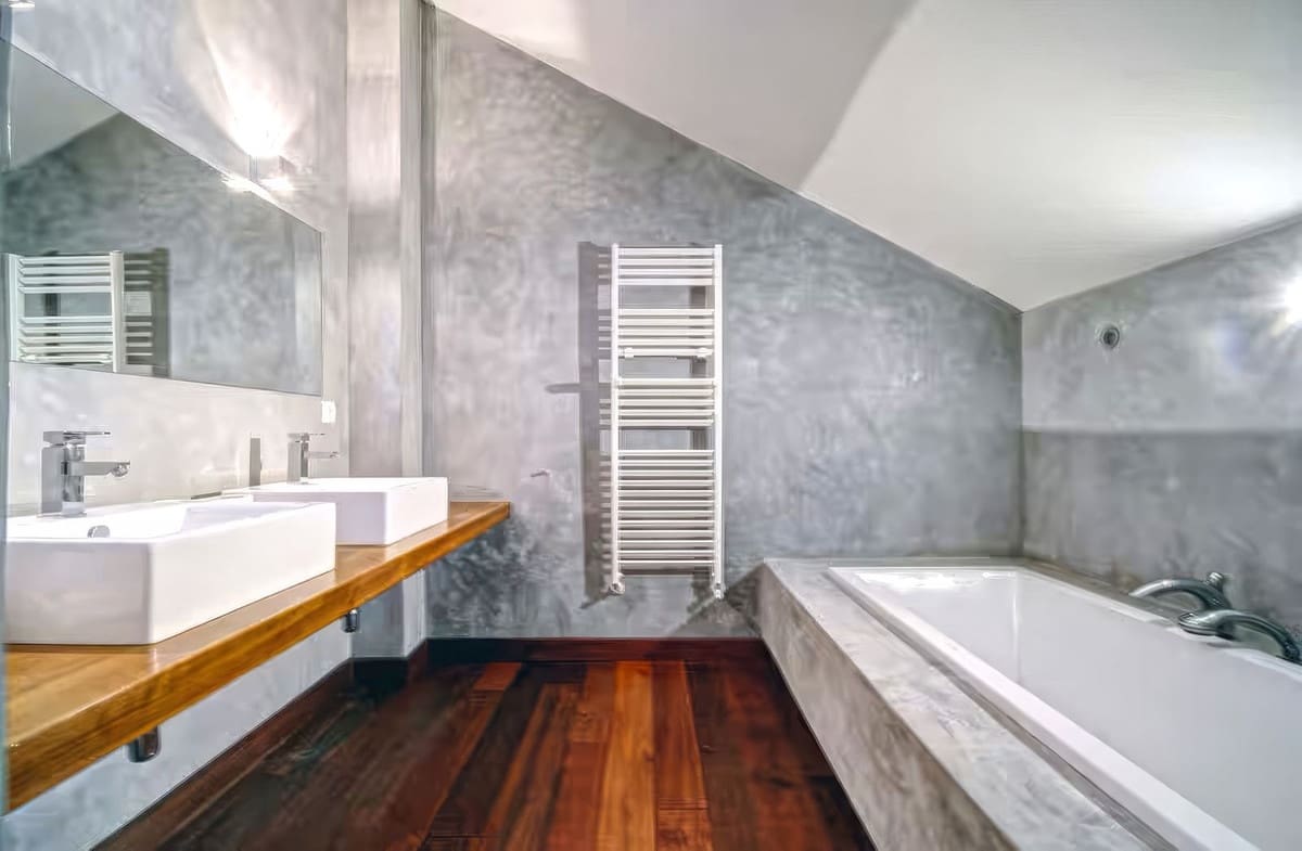 6 bedroom Villa for sale in Manilva with pool garage - € 2,500,000 (Ref: 9769043)