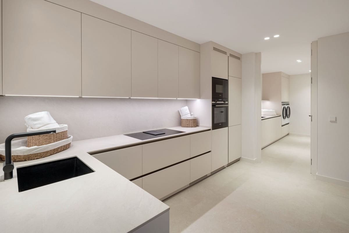 Chalet de 5 habitaciones en Elviria en venta con piscina garaje - 4.750.000 € (Ref: 9773548)