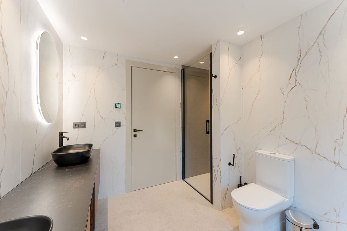 Chalet de 5 habitaciones en Nueva Andalucia en venta con piscina - 4.600.000 € (Ref: 9776004)