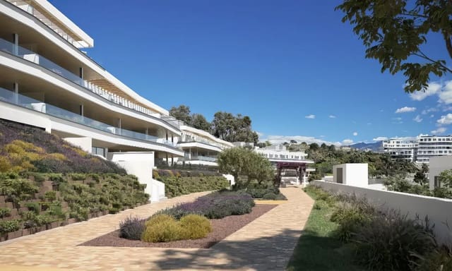 3 soverom Penthouse til salgs i Estepona med svømmebasseng garasje - € 751 000 (Ref: 9844519)