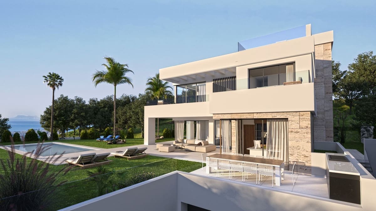 Building Plot for sale in Manilva - € 590,000 (Ref: 9987196)