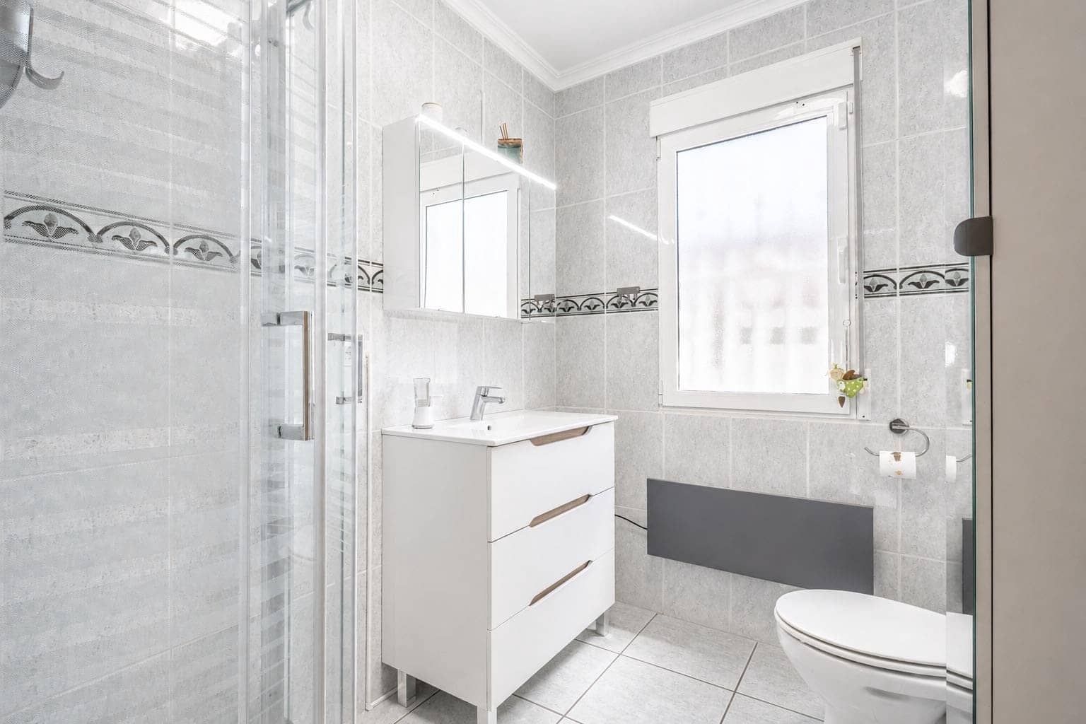 3 soverom Villa til salgs i Valle del Sol med svømmebasseng garasje - € 250 000 (Ref: 10000892)