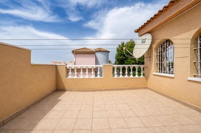 3 soverom Villa til salgs i Valle del Sol, Murcia by med svømmebasseng garasje - € 250 000 (Ref: 10000892)