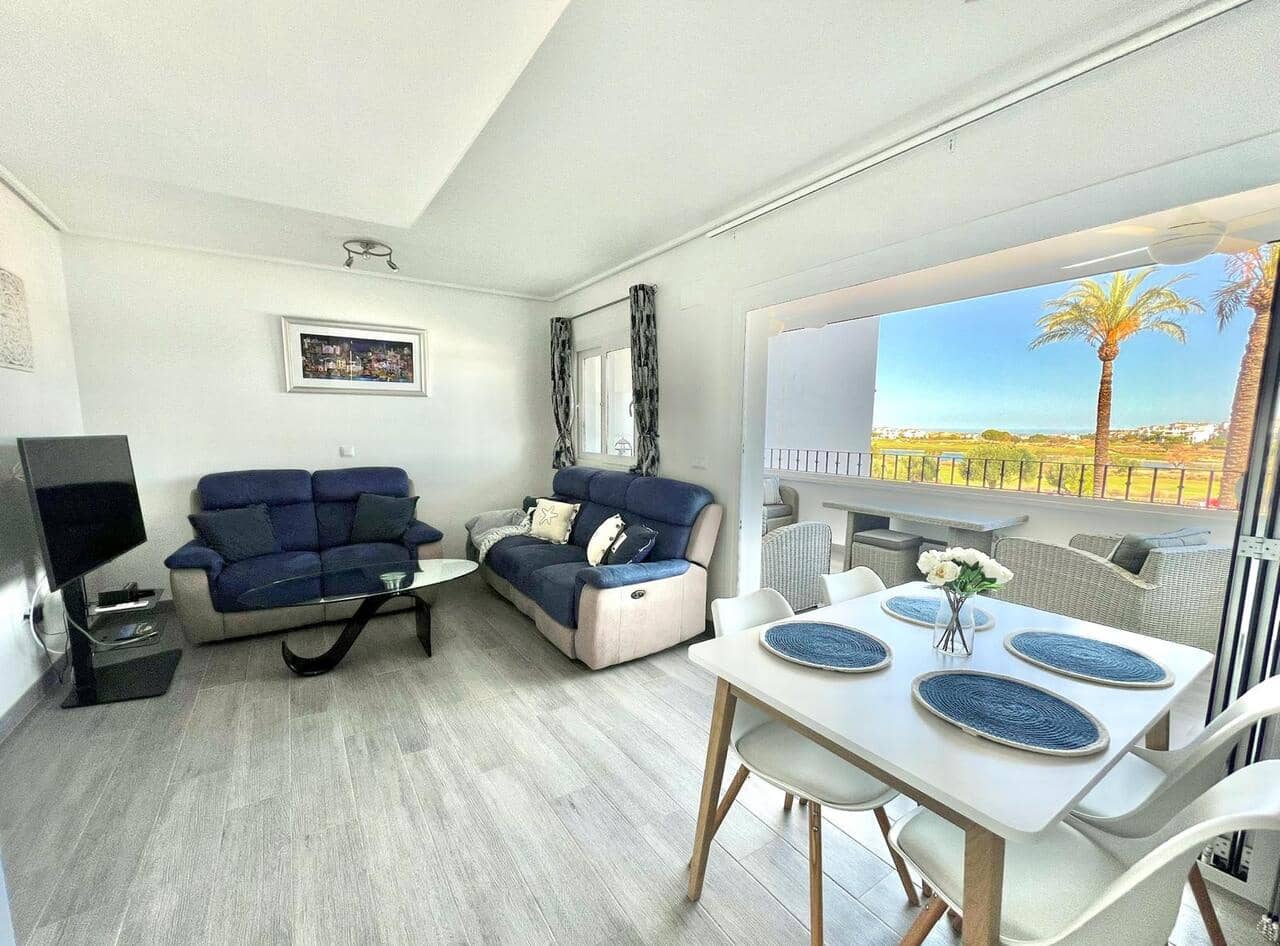 Apartamento de 2 habitaciones en Hacienda Riquelme en venta con piscina garaje - 175.000 € (Ref: 10000894)