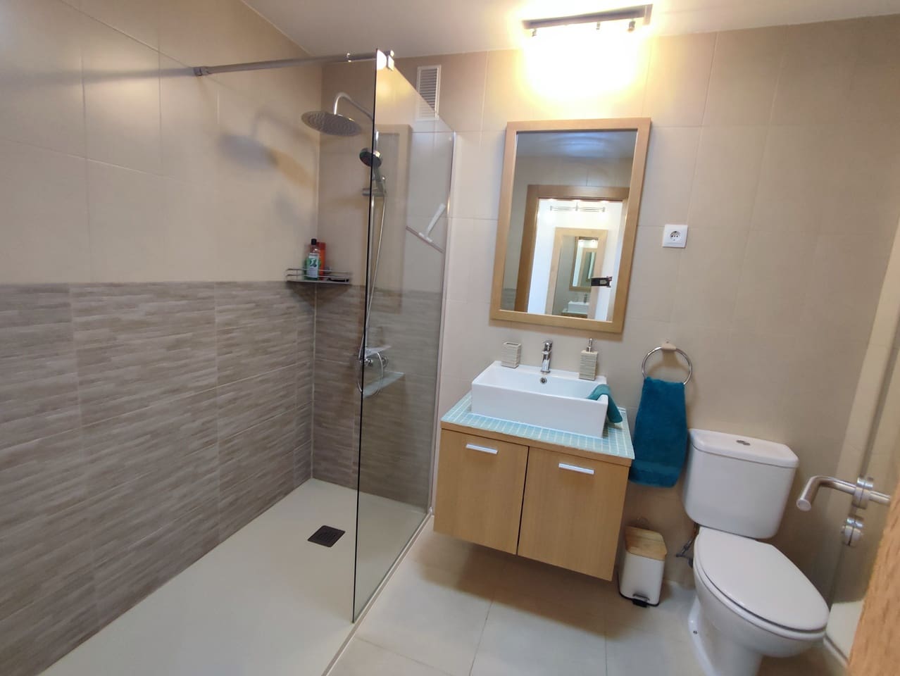 Apartamento de 2 habitaciones en Hacienda Riquelme en venta con piscina garaje - 189.000 € (Ref: 10004457)