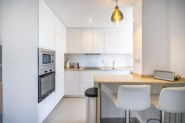 3 makuuhuone Omakotitalo myytävänä paikassa La Torre Golf Resort, Torre-Pacheco mukana 
autotalli - 250 000 € (Ref: 10029568)