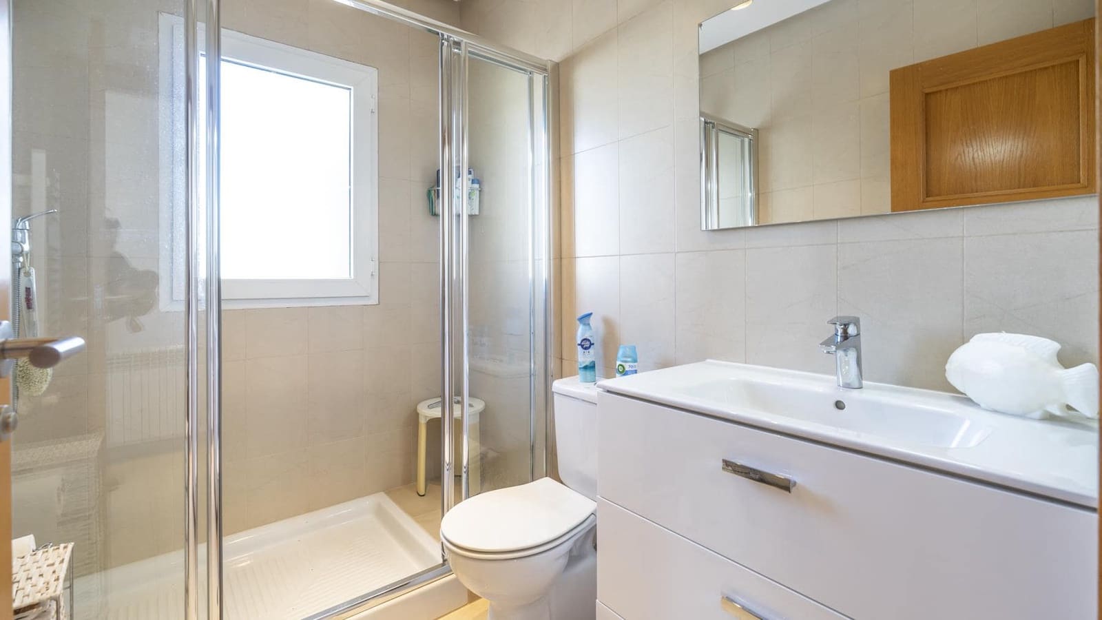 3 bedroom Villa for sale in La Torre Golf Resort with pool garage - € 349,995 (Ref: 10057164)