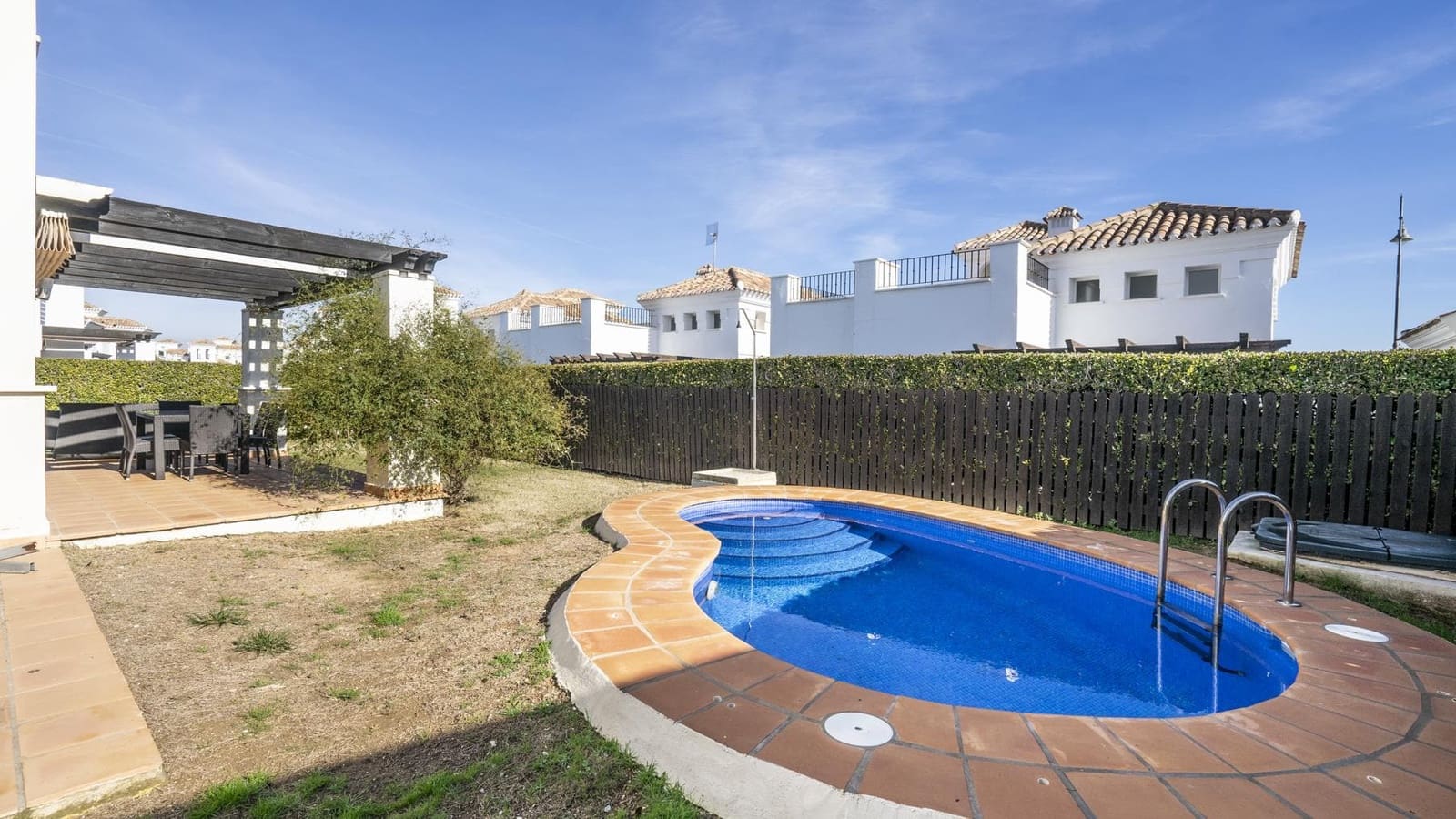 3 bedroom Villa for sale in La Torre Golf Resort with pool garage - € 349,995 (Ref: 10057164)