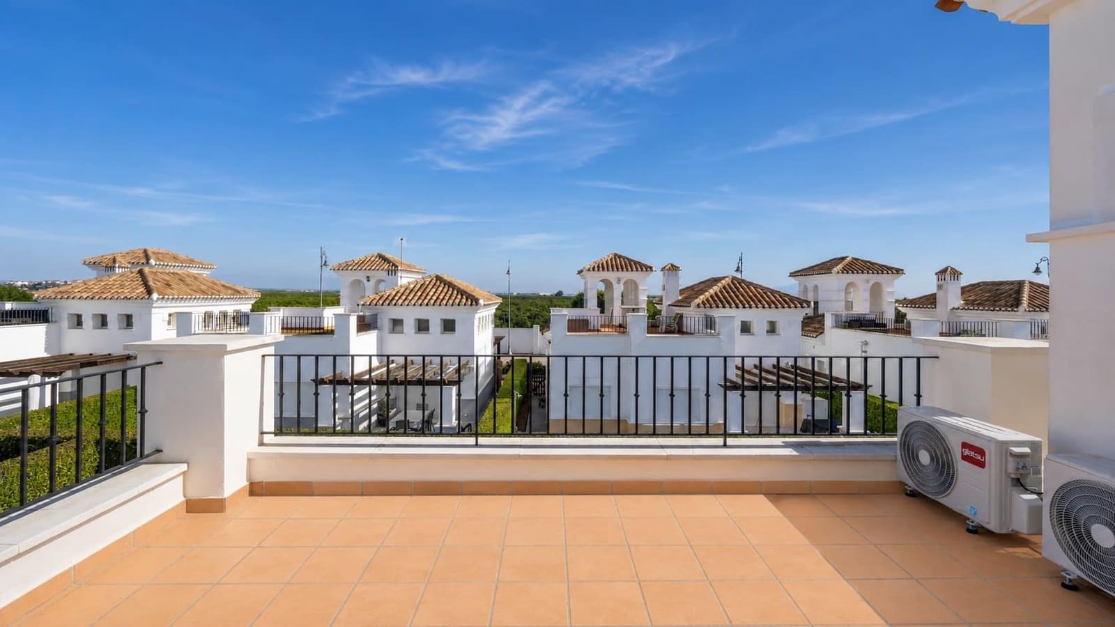 3 bedroom Villa for sale in La Torre Golf Resort with pool garage - € 349,995 (Ref: 10057164)