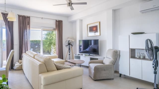 3 bedroom Villa for sale in La Torre Golf Resort, Torre-Pacheco with pool garage - € 349,995 (Ref: 10057164)
