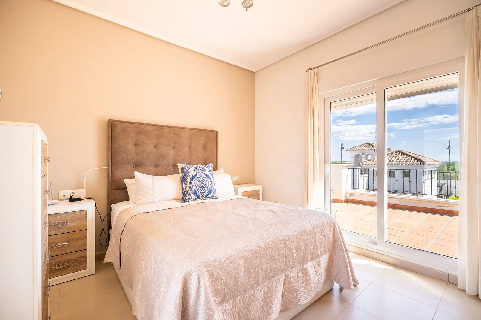 3 bedroom Villa for sale in La Torre Golf Resort with pool garage - € 349,995 (Ref: 10057164)