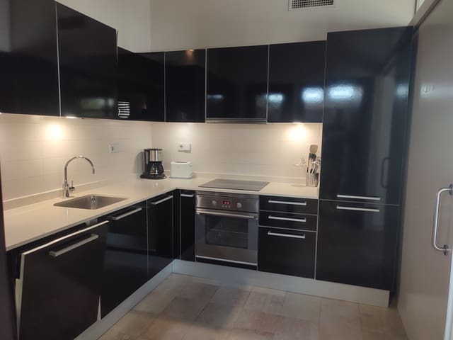 Chalet de 2 habitaciones en La Peraleja Golf Resort, Murcia ciudad en venta con piscina garaje - 295.000 € (Ref: 10060520)