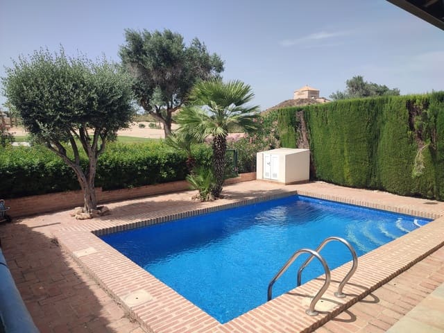 Chalet de 2 habitaciones en La Peraleja Golf Resort, Murcia ciudad en venta con piscina garaje - 295.000 € (Ref: 10060520)