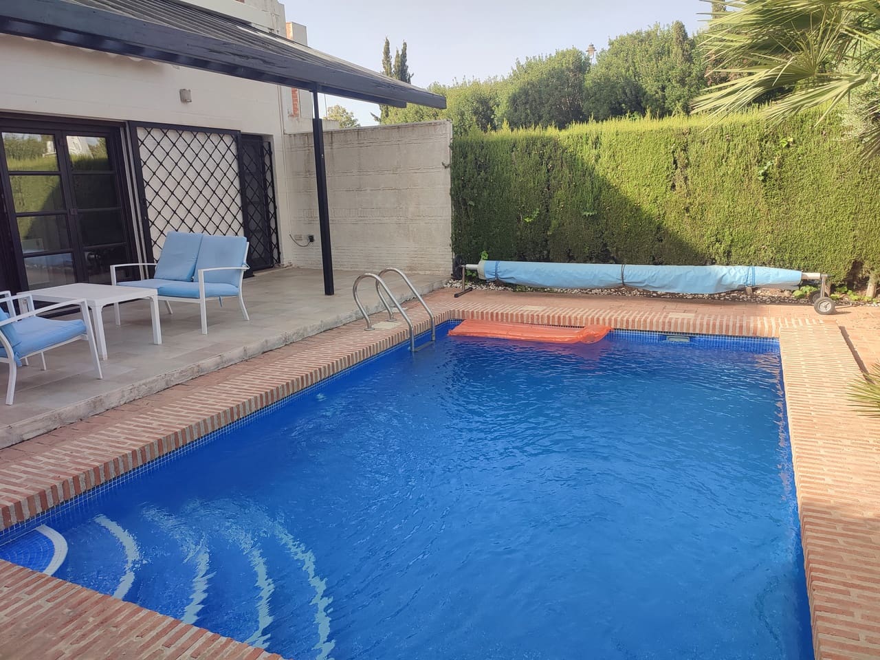 Chalet de 2 habitaciones en La Peraleja Golf Resort en venta con piscina garaje - 295.000 € (Ref: 10060520)