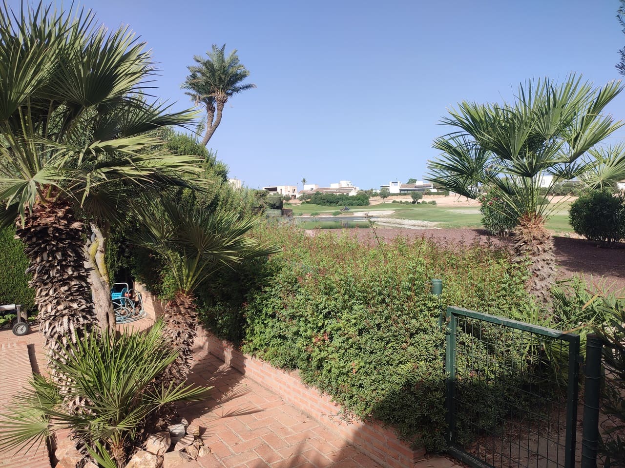Chalet de 2 habitaciones en La Peraleja Golf Resort en venta con piscina garaje - 295.000 € (Ref: 10060520)