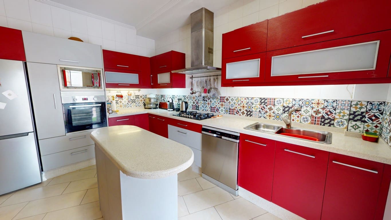 Chalet de 3 habitaciones en Dolores De Pacheco en venta con piscina garaje - 259.950 € (Ref: 9965777)