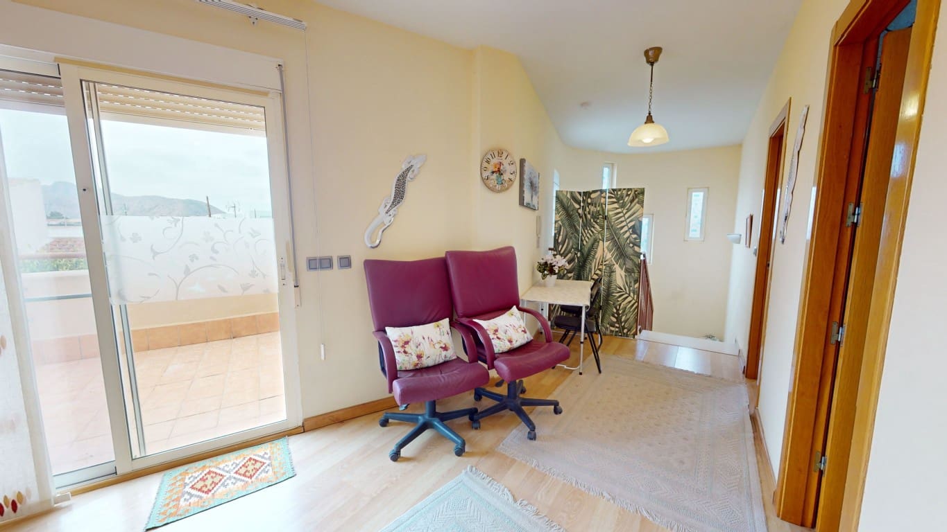 Chalet de 3 habitaciones en Dolores De Pacheco en venta con piscina garaje - 259.950 € (Ref: 9965777)