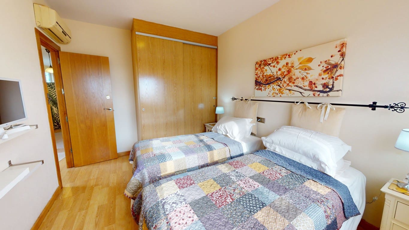 Chalet de 3 habitaciones en Dolores De Pacheco en venta con piscina garaje - 259.950 € (Ref: 9965777)