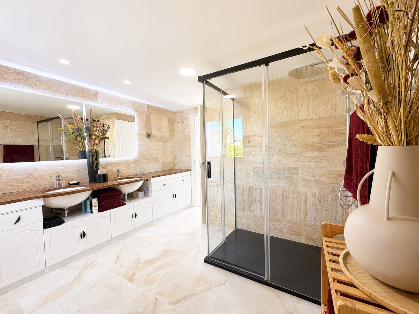 Apartamento de 2 habitaciones en Baños y Mendigo en venta con piscina garaje - 260.000 € (Ref: 9987134)