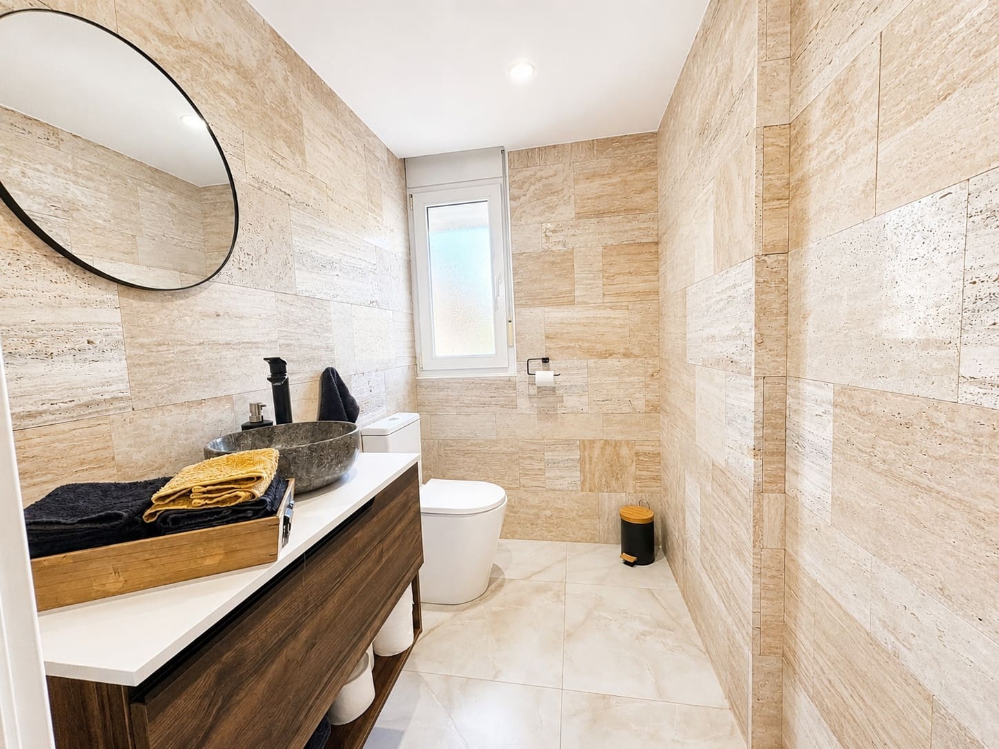 Apartamento de 2 habitaciones en Baños y Mendigo en venta con piscina garaje - 260.000 € (Ref: 9987134)