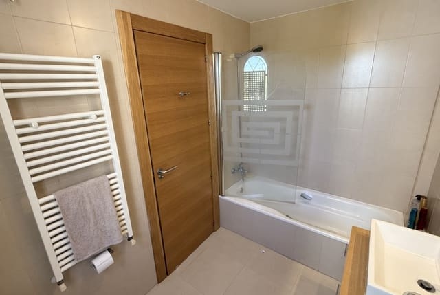 2 soverom Leilighet til salgs i Hacienda Riquelme Golf, Murcia by med svømmebasseng garasje - € 185 000 (Ref: 9987299)