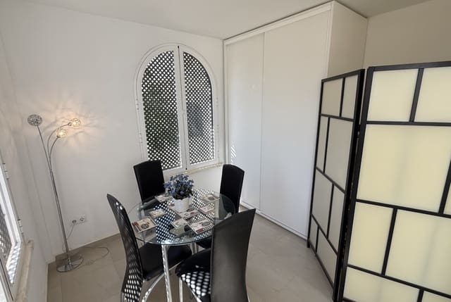 2 soverom Leilighet til salgs i Hacienda Riquelme Golf, Murcia by med svømmebasseng garasje - € 185 000 (Ref: 9987299)