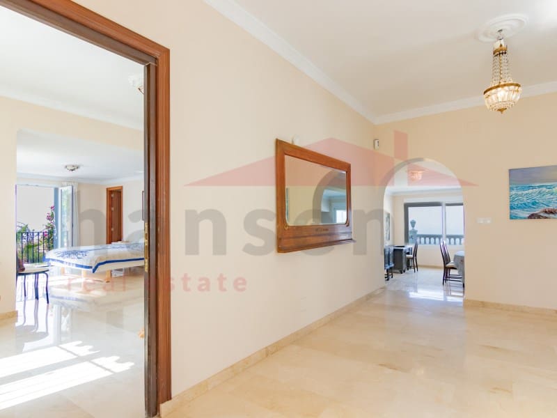 4 soverom Villa til salgs i La Herradura med svømmebasseng garasje - € 3 000 000 (Ref: 10012998)