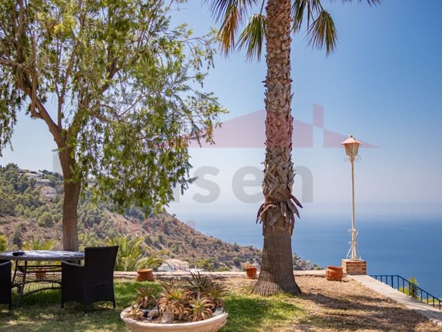 4 soverom Villa til salgs i La Herradura, Almuñécar med svømmebasseng garasje - € 3 000 000 (Ref: 10012998)