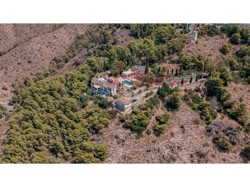 4 soverom Villa til salgs i La Herradura med svømmebasseng garasje - € 3 000 000 (Ref: 10012998)