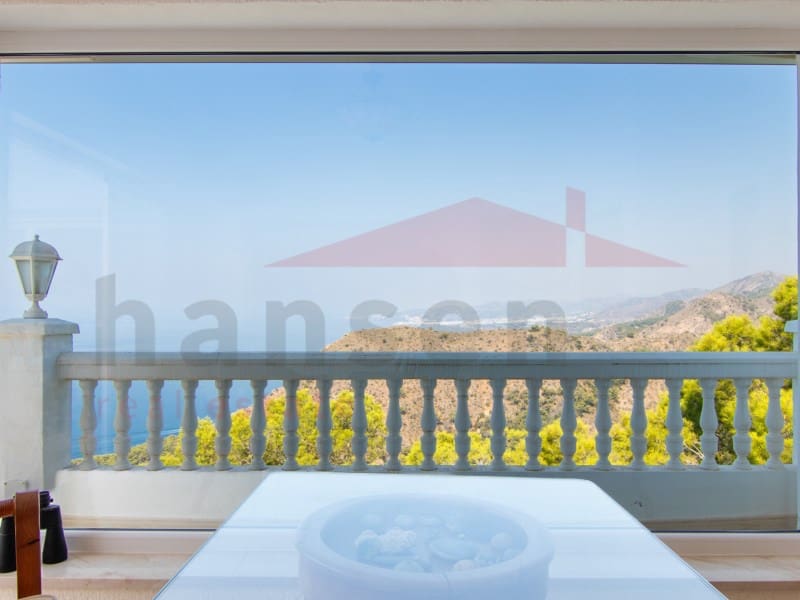 4 soverom Villa til salgs i La Herradura med svømmebasseng garasje - € 3 000 000 (Ref: 10012998)