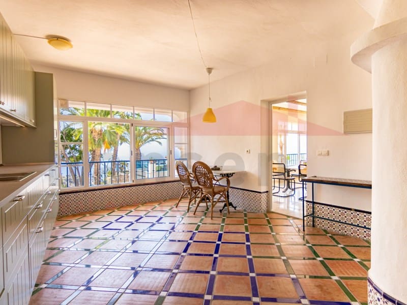 4 soverom Villa til salgs i La Herradura med svømmebasseng garasje - € 3 000 000 (Ref: 10012998)