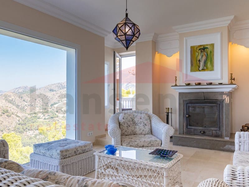 4 soverom Villa til salgs i La Herradura med svømmebasseng garasje - € 3 000 000 (Ref: 10012998)