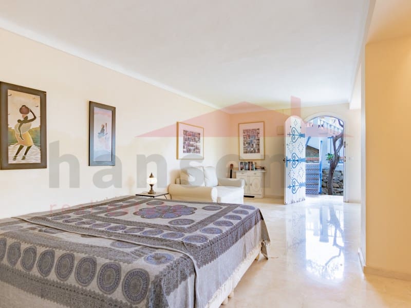 4 soverom Villa til salgs i La Herradura med svømmebasseng garasje - € 3 000 000 (Ref: 10012998)
