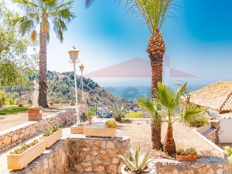 4 soverom Villa til salgs i La Herradura med svømmebasseng garasje - € 3 000 000 (Ref: 10012998)
