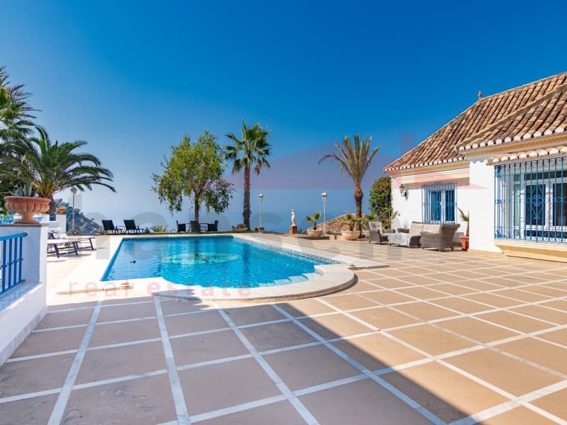 4 soverom Villa til salgs i La Herradura med svømmebasseng garasje - € 3 000 000 (Ref: 10012998)