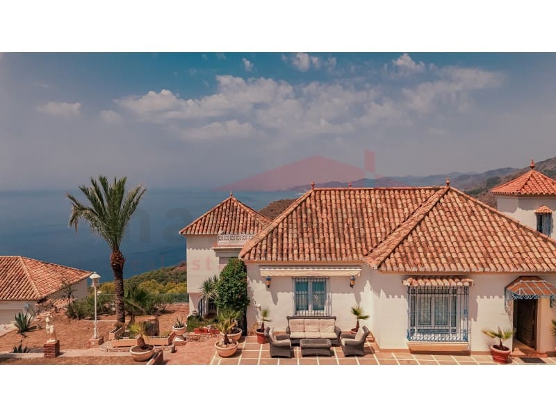 4 soverom Villa til salgs i La Herradura med svømmebasseng garasje - € 3 000 000 (Ref: 10012998)