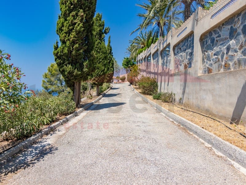 4 soverom Villa til salgs i La Herradura med svømmebasseng garasje - € 3 000 000 (Ref: 10012998)