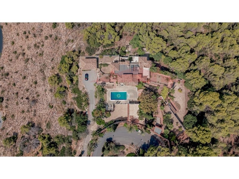 4 soverom Villa til salgs i La Herradura med svømmebasseng garasje - € 3 000 000 (Ref: 10012998)