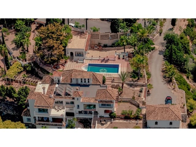 4 quarto Moradia para venda em La Herradura, Almuñécar com piscina garagem - 3 000 000 € (Ref: 10012998)