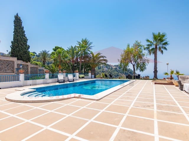 4 quarto Moradia para venda em La Herradura, Almuñécar com piscina garagem - 3 000 000 € (Ref: 10012998)