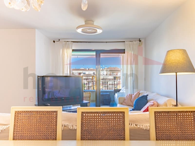 3 slaapkamer Flat te huur in Torre del Mar met zwembad garage - € 1.400 (Ref: 10044718)
