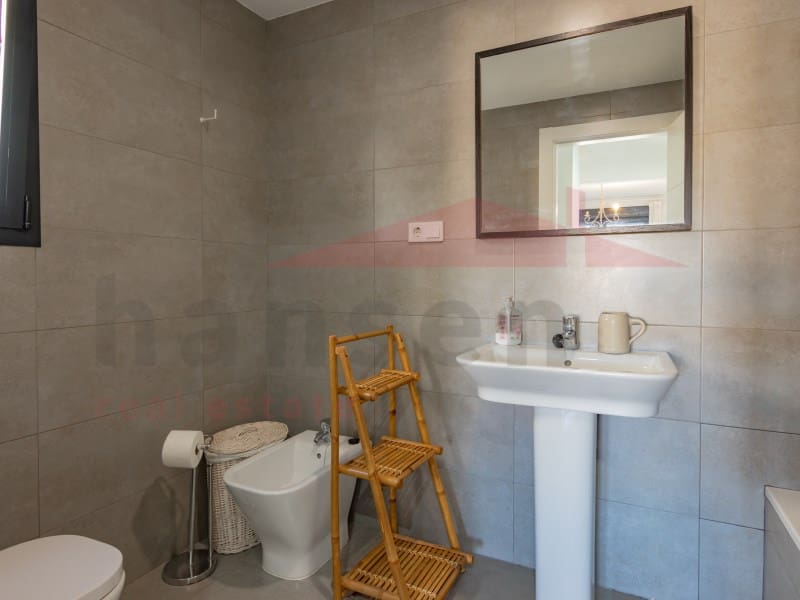 3 slaapkamer Flat te huur in Torre del Mar met zwembad garage - € 1.400 (Ref: 10044718)