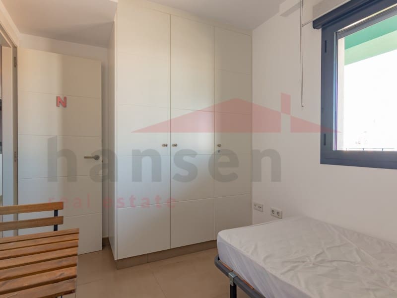 3 slaapkamer Flat te huur in Torre del Mar met zwembad garage - € 1.400 (Ref: 10044718)