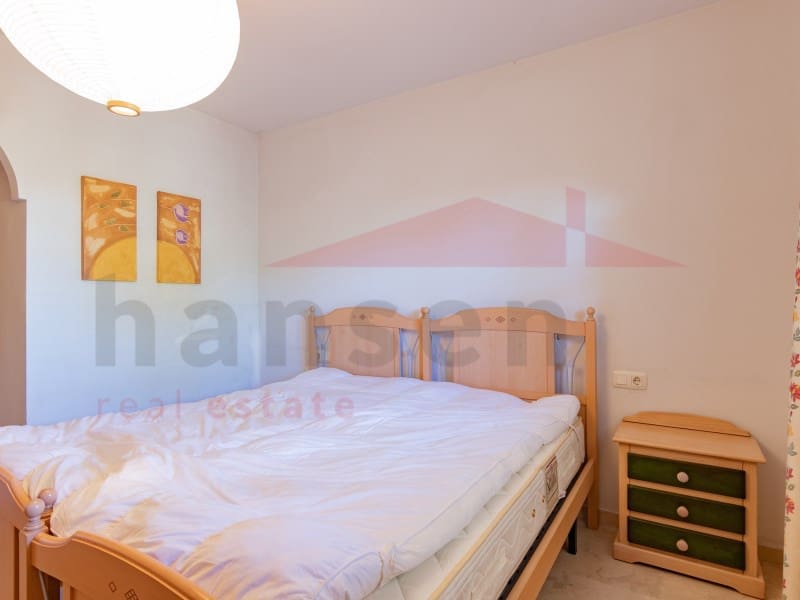 3 sypialnia Mieszkanie na sprzedaż w Caleta de Velez z basenem garażem - 350 000 € (Ref: 10070751)